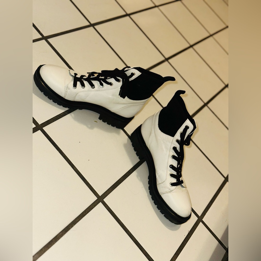 🤍KENNETH COLE white leather boots - Picture 12 of 14